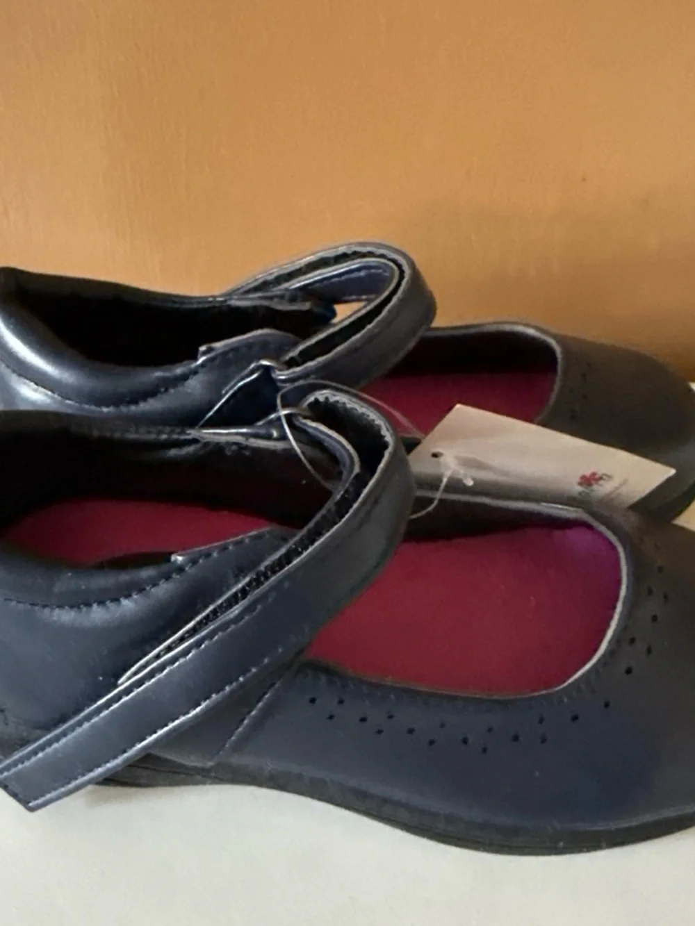 Petalia navy mary